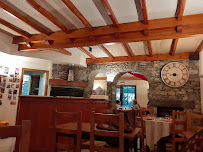 Atmosphère du Restaurant La Petite Ferme à Val-Cenis - n°8