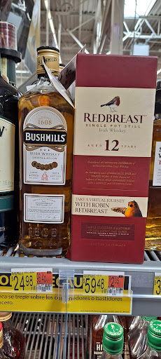 Tire Shop «Walmart Tires & Auto Parts», reviews and photos, 1133 N Emerson Ave, Greenwood, IN 46143, USA