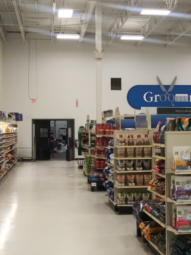 Pet Supply Store «PetSmart», reviews and photos, 67 Consumer Square, Plattsburgh, NY 12901, USA