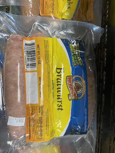 Gourmet Grocery Store «Nodines Gourmet Store», reviews and photos, 39 North St, Goshen, CT 06756, USA