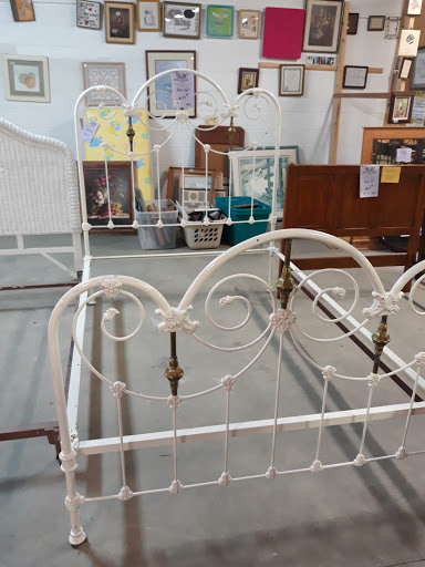 Thrift Store «Hope Outlet», reviews and photos, 745 N 6th St, Reading, PA 19601, USA