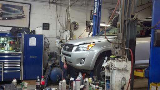 Auto Repair Shop «Jim`s Automotive», reviews and photos, 4961 10th St S, Arlington, VA 22204, USA