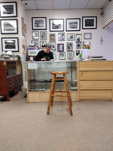 Pawn Shop «Trader Electronics», reviews and photos, 404 Smithfield St, Pittsburgh, PA 15219, USA