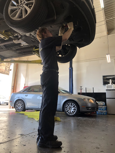 Auto Repair Shop «Lifetime Automotive», reviews and photos, 5235 S Kyrene Rd #106, Tempe, AZ 85283, USA