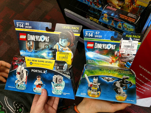 Video Game Store «GameStop», reviews and photos, 2705 NE 238th Dr #205, Wood Village, OR 97060, USA