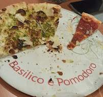 Pizza du Restaurant italien Pomodoro & Basilico à Quimper - n°12