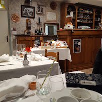 Atmosphère du Restaurant Plaisirs d'Antan à Richebourg - n°2