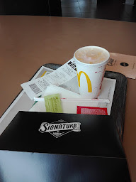 Photo n°93 de McDonald's à Douai ()