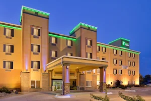 Holiday Inn Express Fremont, an IHG Hotel image