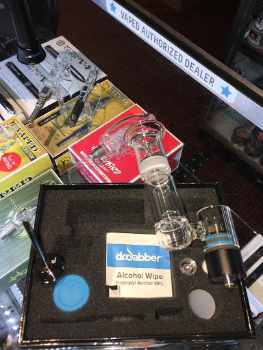Tobacco Shop «Monsters of Rock 2 Smoke Shop & Vape», reviews and photos, 1189 S De Anza Blvd, San Jose, CA 95129, USA