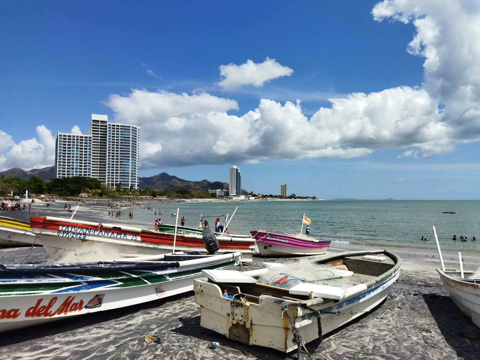 Beach 🏖️ Nueva Panama Oeste, Panama detailed features, map, photos
