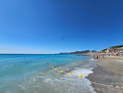 Foto von Borgio Beach mit sehr sauber Sauberkeitsgrad
