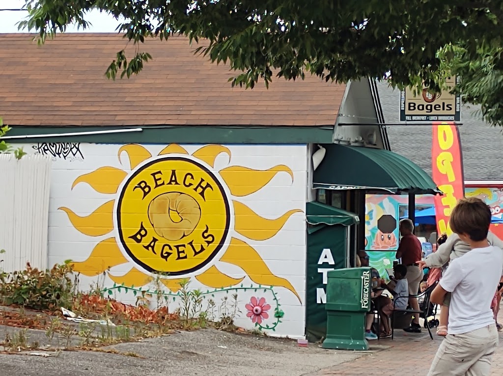 Beach Bagels 04064