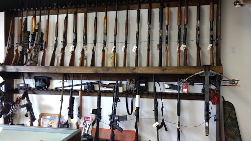 Pawn Shop «Triple Diamond Pawn and Jewelry», reviews and photos, 7401 Washington Ave, Ocean Springs, MS 39564, USA