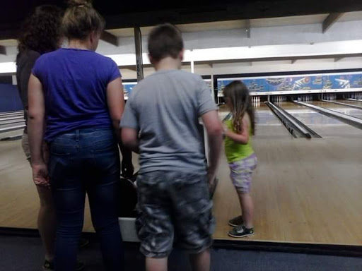 Bowling Alley «Terrell Bowling Center», reviews and photos, 2500 W Moore Ave, Terrell, TX 75160, USA