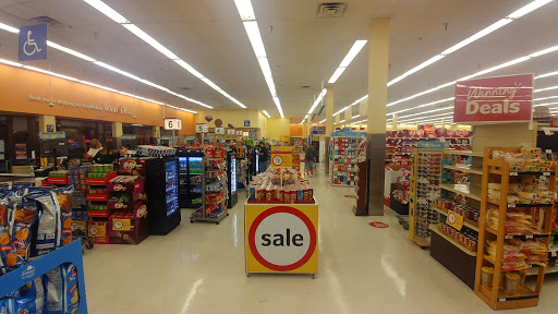 Grocery Store «Winn-Dixie», reviews and photos, 9864 Stringfellow Rd, St James City, FL 33956, USA