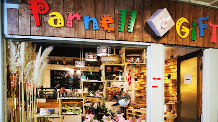 Parnell Gift Shop & DIY Handmade Candles