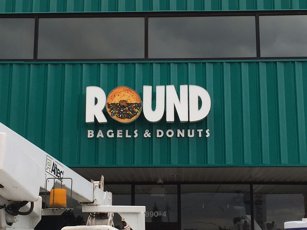 Round Bagels and Donuts 28403