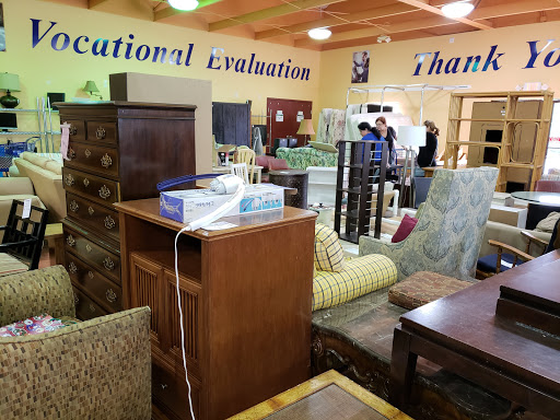 Thrift Store «Goodwill West Palm Beach/South Dixie Store & Donation Center», reviews and photos