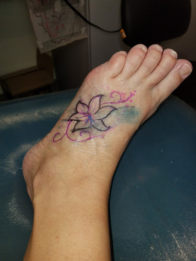 Tattoo Shop «Generation X Tattoo and Body Piercing Studio», reviews and photos, 2010 S Atlantic Ave, Daytona Beach, FL 32118, USA