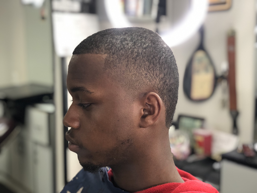 Barber Shop «X Quisite Cut Z Barbershop», reviews and photos, 7324 Kingsgate Way, West Chester Township, OH 45069, USA