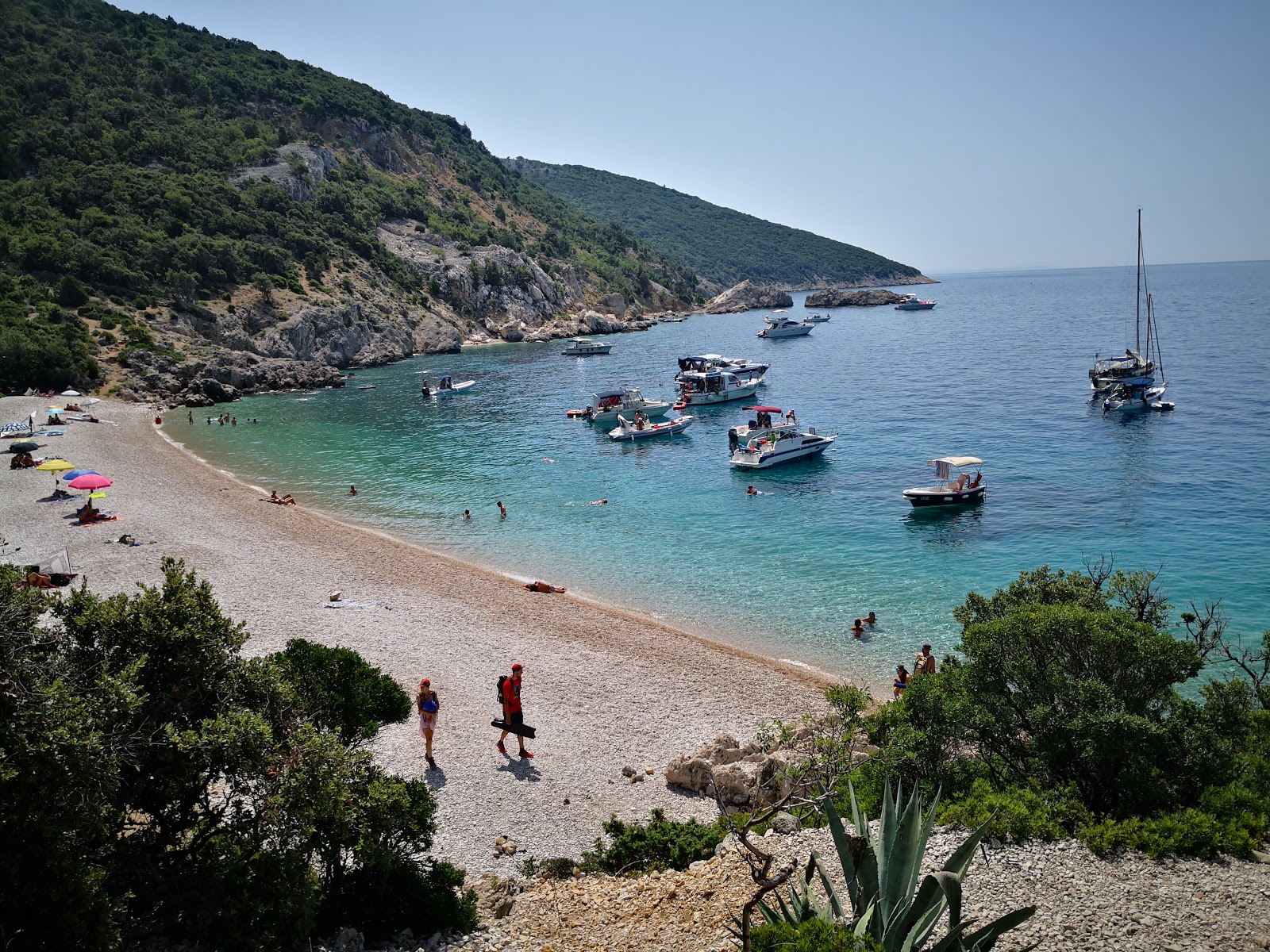 Foto di Sveti Ivan beach con baia piccola