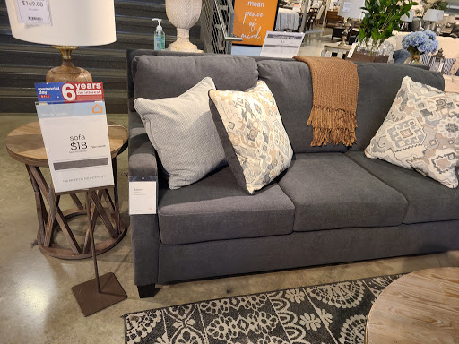 Furniture Store «Ashley HomeStore», reviews and photos, 1045 Crossroads Pkwy, Romeoville, IL 60446, USA