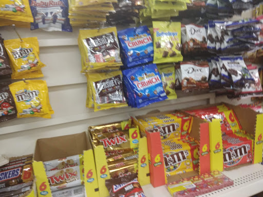 Dollar Store «Dollar Tree», reviews and photos, 12533 Olive Blvd, Creve Coeur, MO 63141, USA