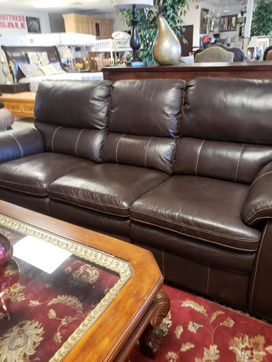 Furniture Store «J and B Furniture Consignments», reviews and photos, 42407 N Vision Way #101, Anthem, AZ 85086, USA