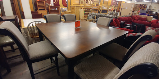 Mattress Store «Wholesale Mattress & Furniture Outlet», reviews and photos, 5555 St.Louis Mills Blvd #135, Hazelwood, MO 63042, USA