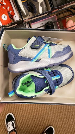 Shoe Store «Famous Footwear», reviews and photos, 519 SW Pine Island Rd, Cape Coral, FL 33991, USA