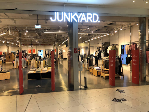 Junkyard Byporten