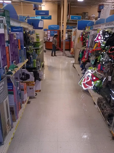 Pet Supply Store «PetSmart», reviews and photos, 2784 Wilma Rudolph Blvd, Clarksville, TN 37040, USA