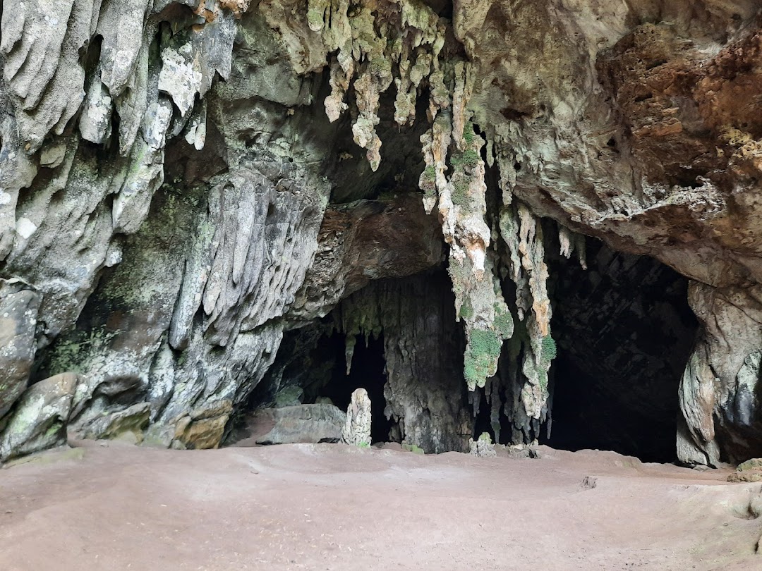 Caverna Morro Preto
