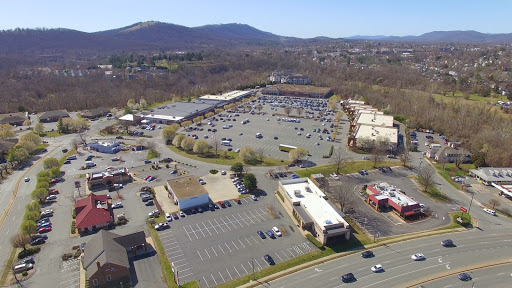 Shopping Mall «Pantops Shopping Center», reviews and photos, 250 Free Bridge Ln, Charlottesville, VA 22911, USA