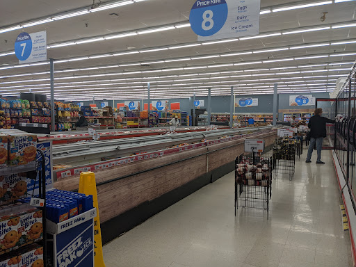 Grocery Store «Save-A-Lot», reviews and photos, 650 American Legion Hwy, Roslindale, MA 02131, USA