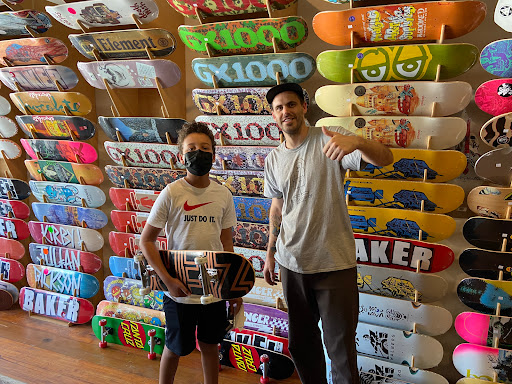 Skate Shop «Plus Skateshop Orlando», reviews and photos, 1646 E Colonial Dr, Orlando, FL 32803, USA