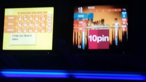 Bowling Alley «10Pin Bowling Lounge», reviews and photos, 330 N State St, Chicago, IL 60654, USA