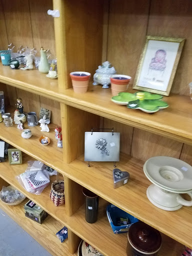 Donations Center «Kent Habitat ReStore», reviews and photos