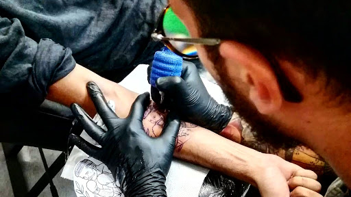 ANCHOR TATTOO STUDIO di Mirco Leva