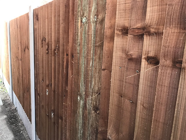 Comments and reviews of Fencing Colchester