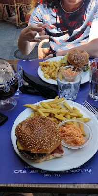 Hamburger du Restaurant Eden Rock Café à Lyon - n°10