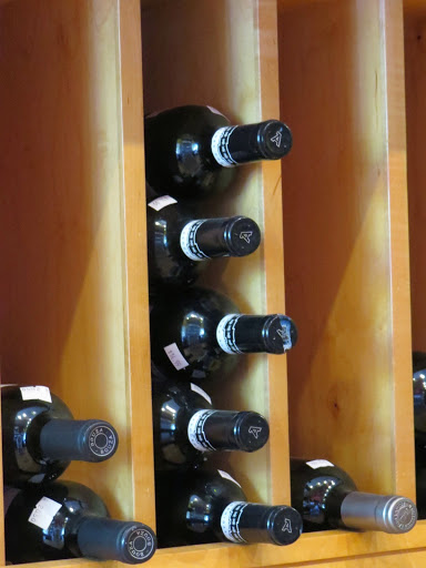 Wine Store «Wine Sellers of Saugatuck», reviews and photos, 247 Butler St, Saugatuck, MI 49453, USA