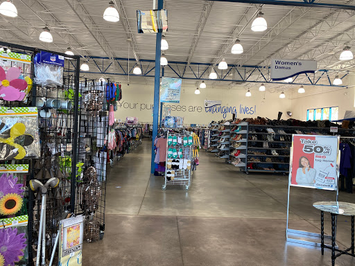 Thrift Store «Goodwill Wesley Chapel Superstore», reviews and photos, 2390 Willow Oak Dr, Wesley Chapel, FL 33544, USA