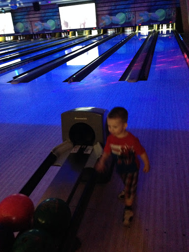 Bowling Alley «Emerson Bowling Lanes», reviews and photos, 1501 36th St, Parkersburg, WV 26104, USA