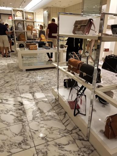 Department Store «Nordstrom Waterside», reviews and photos, 5489 Tamiami Trail N, Naples, FL 34108, USA