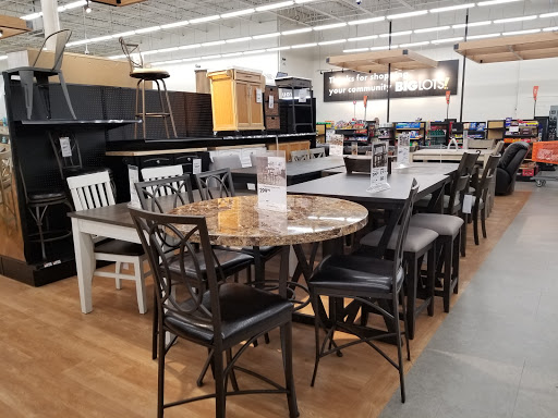  «Big Lots», reviews and photos, 15177 Pearl Rd, Strongsville, OH 44136, USA