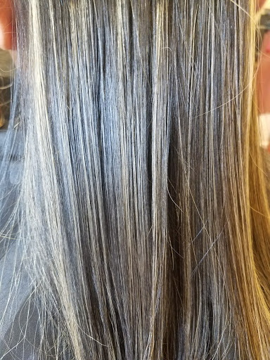 Beauty Salon «J J Dominican Beauty Salon», reviews and photos, 423 Eastern Blvd, Essex, MD 21221, USA