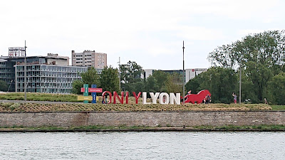 Lyon by boat à Lyon