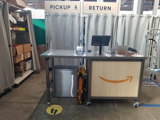 Amazon Hub Counter+